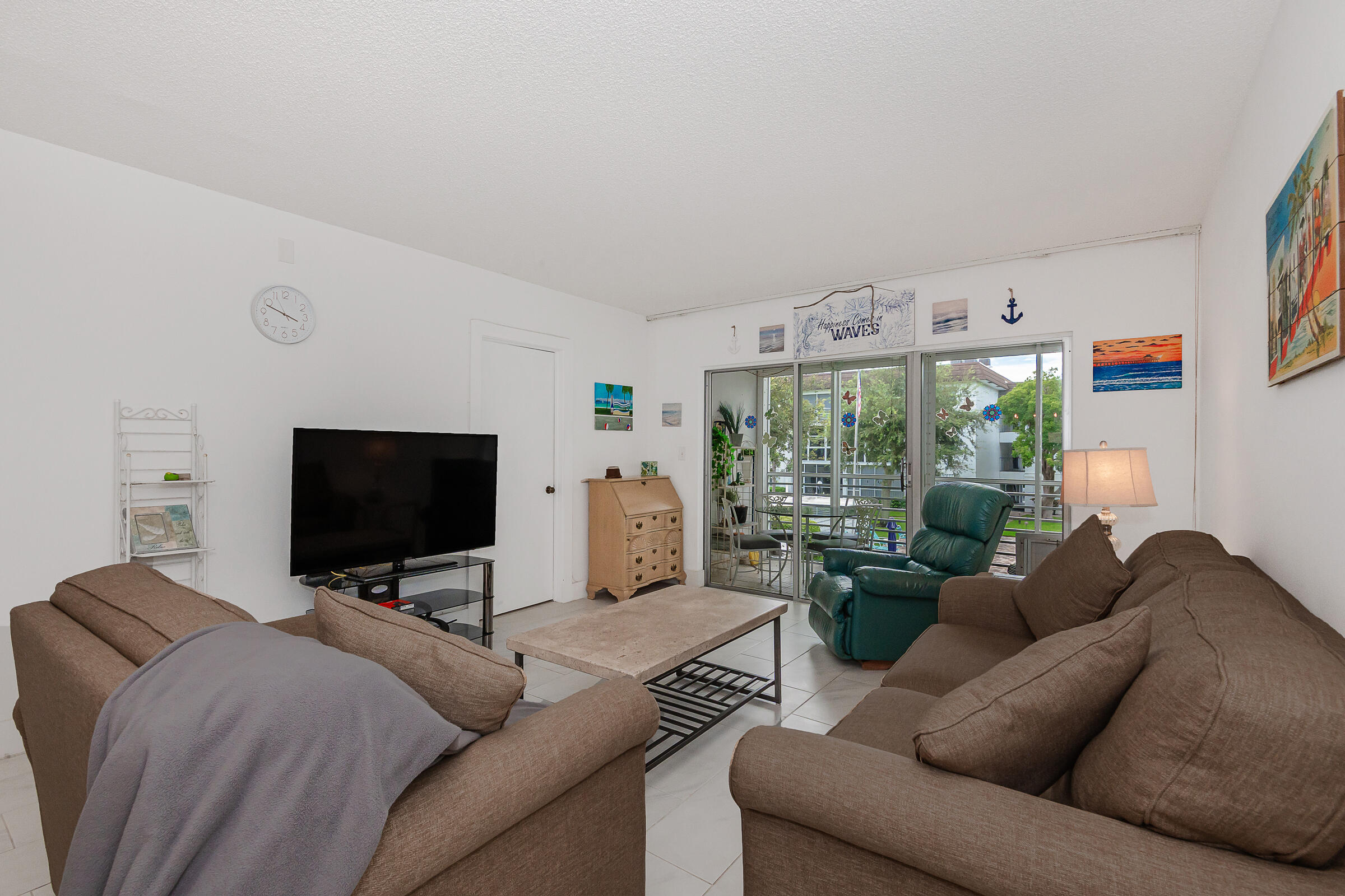 1501 S OCEAN Boulevard 208, Lauderdale-By-The-Sea Unit: 208