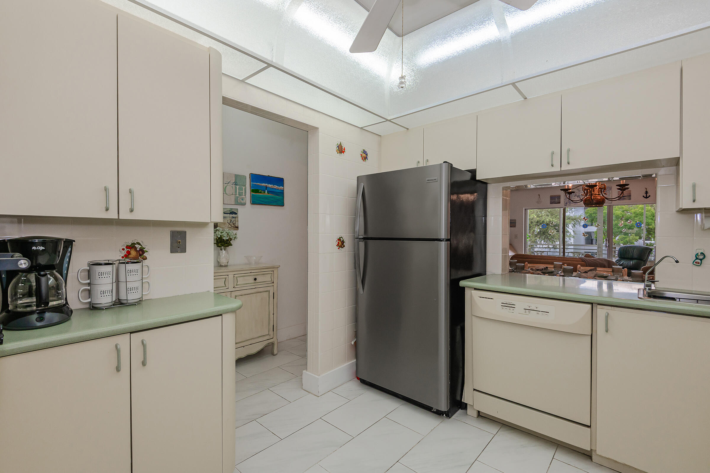 1501 S OCEAN Boulevard 208, Lauderdale-By-The-Sea Unit: 208