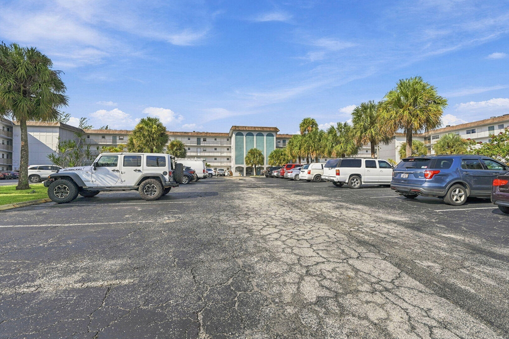 4311 CRYSTAL LAKE Drive 110