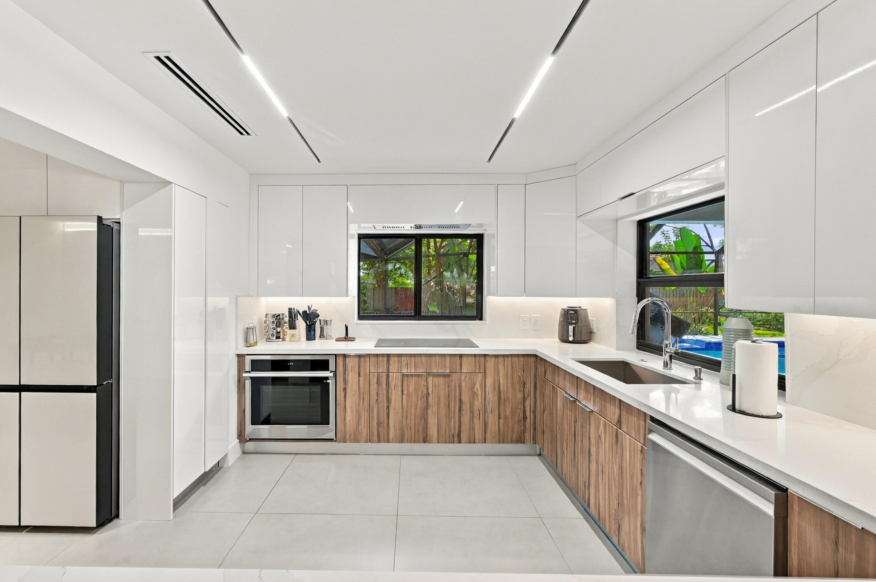 2537 NW 116TH Terrace