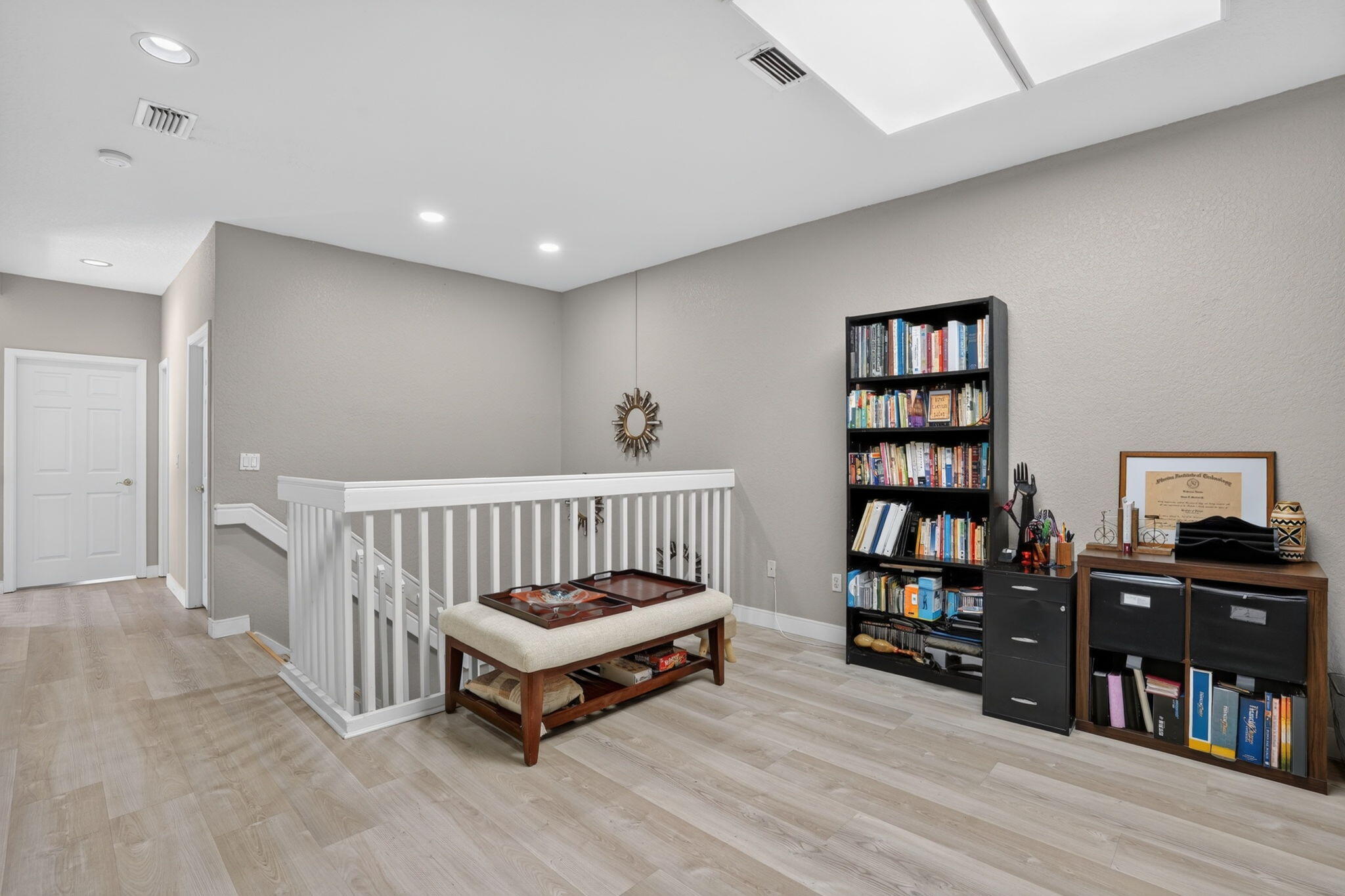 457 W PALM AIRE Drive 457