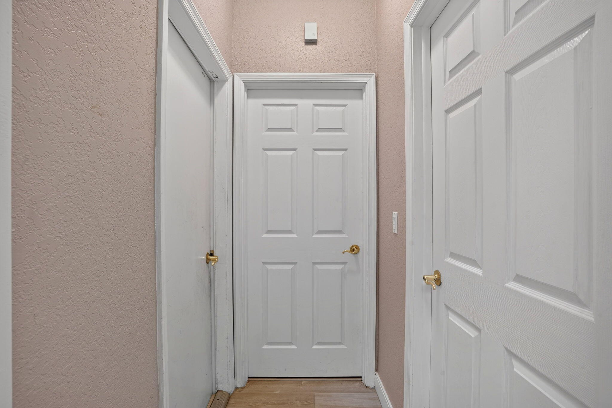457 W PALM AIRE Drive 457
