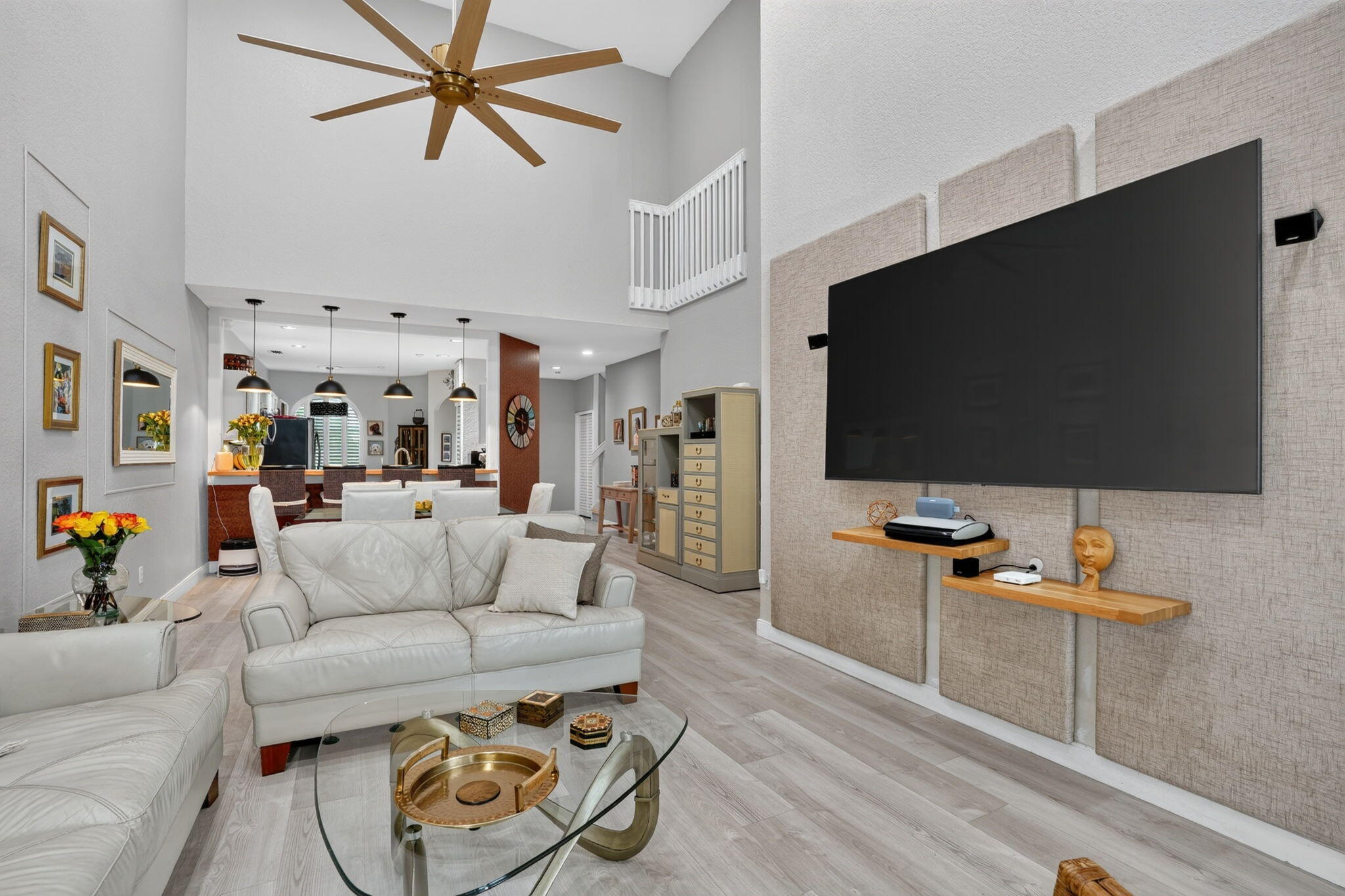 457 W PALM AIRE Drive 457