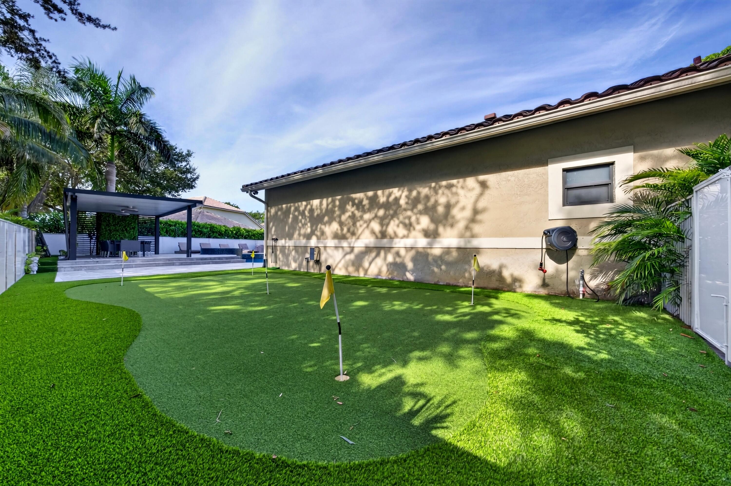 10090 NW 59th Drive