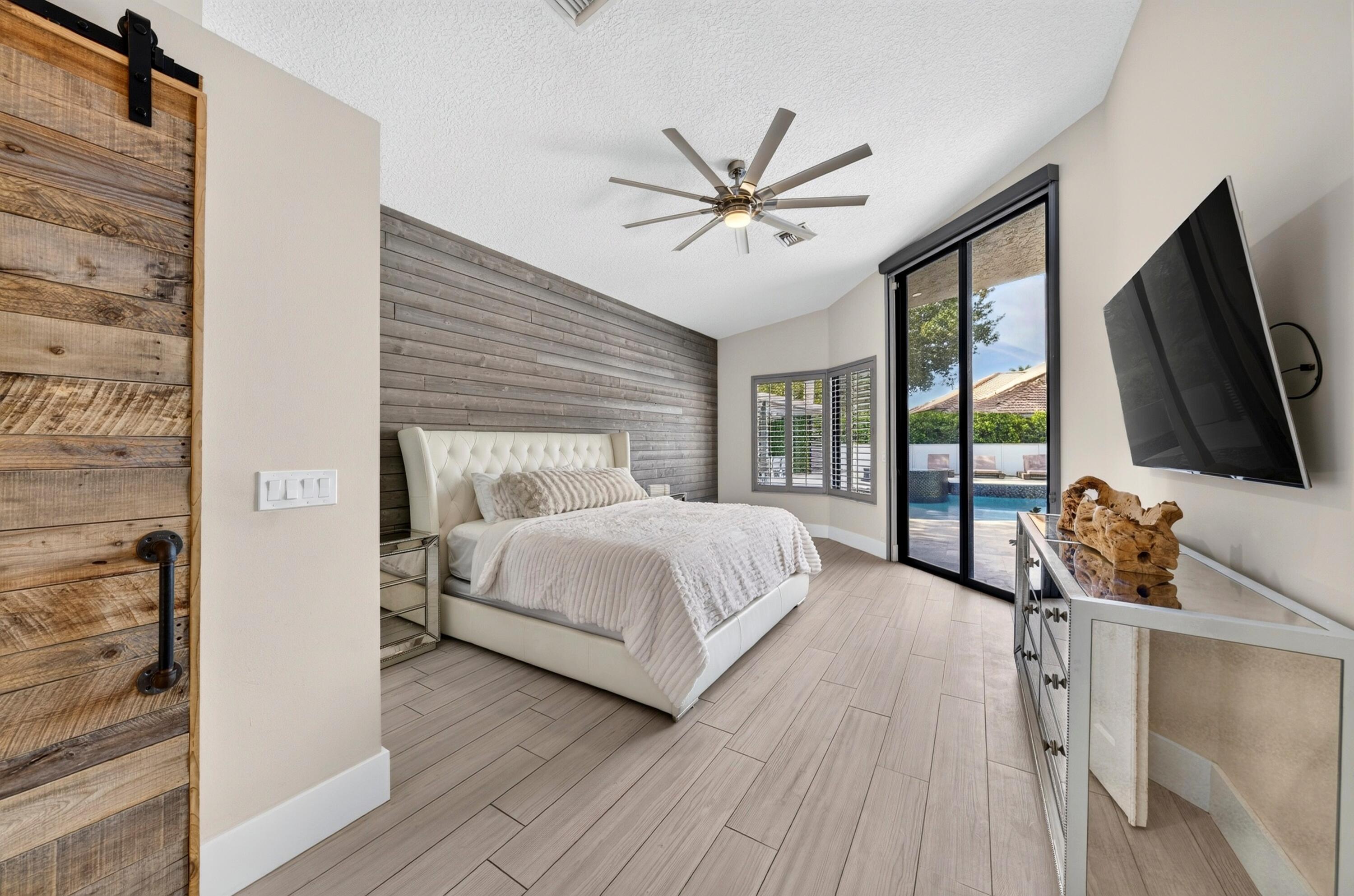 10090 NW 59th Drive