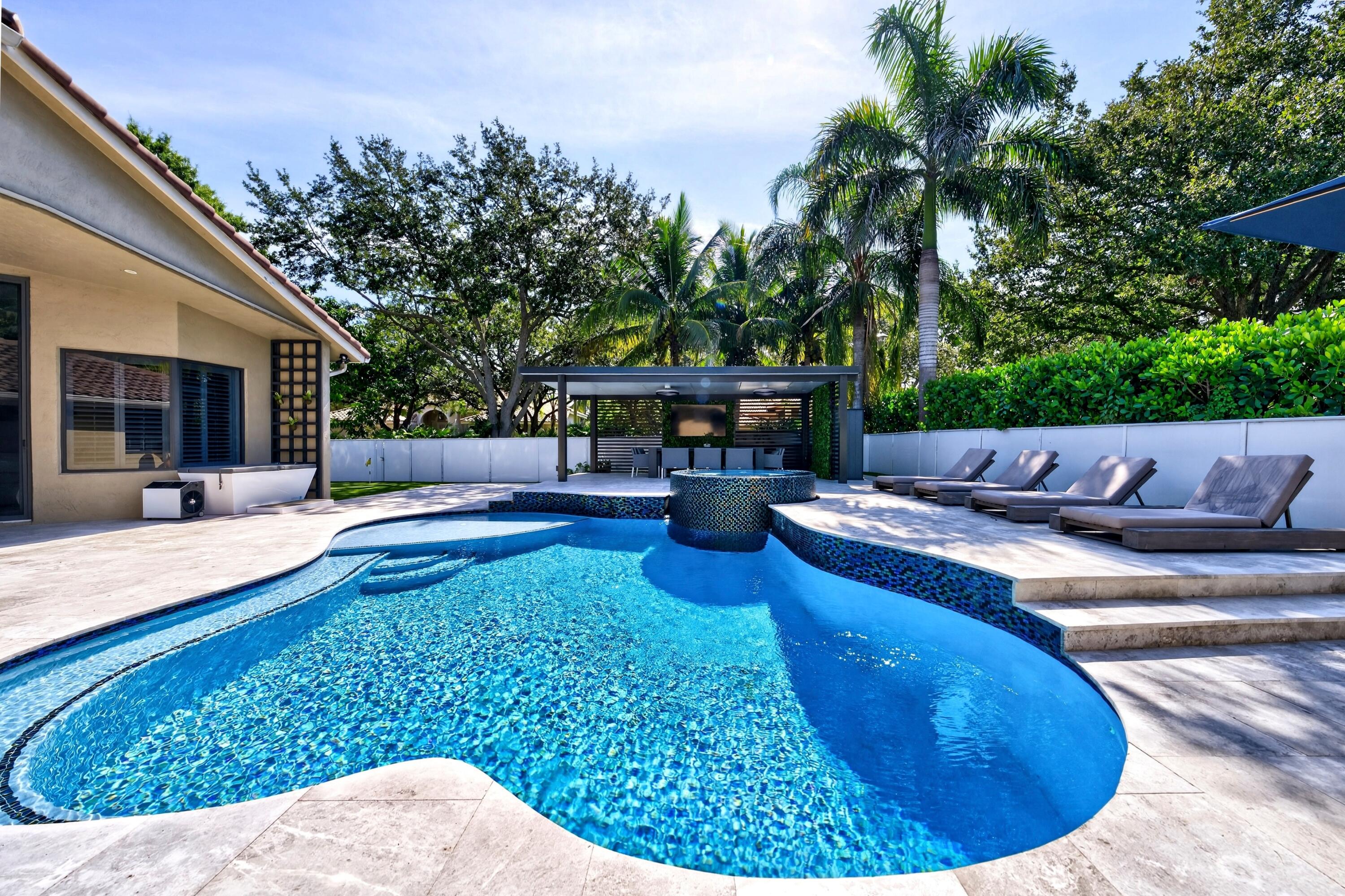 10090 NW 59th Drive