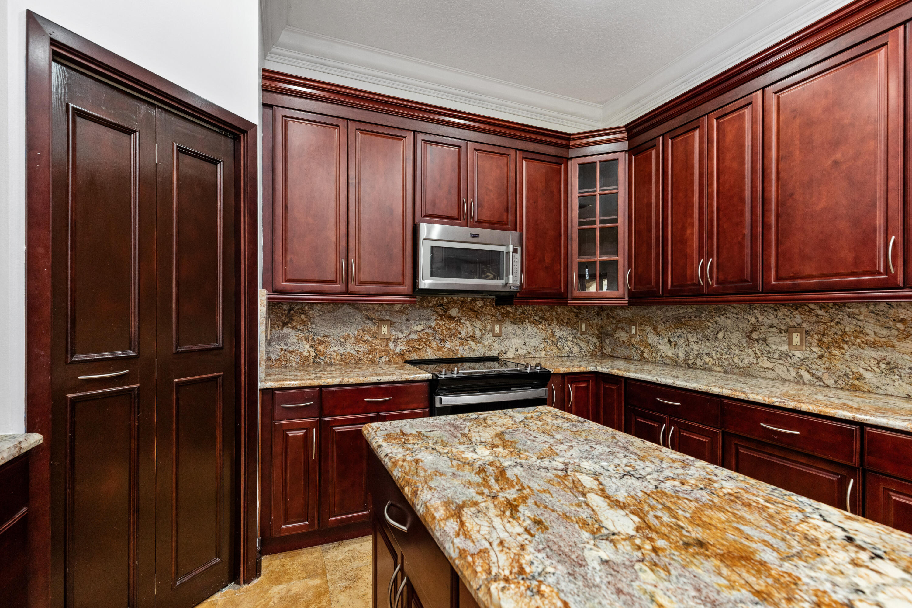 2731 SW 130TH Terrace