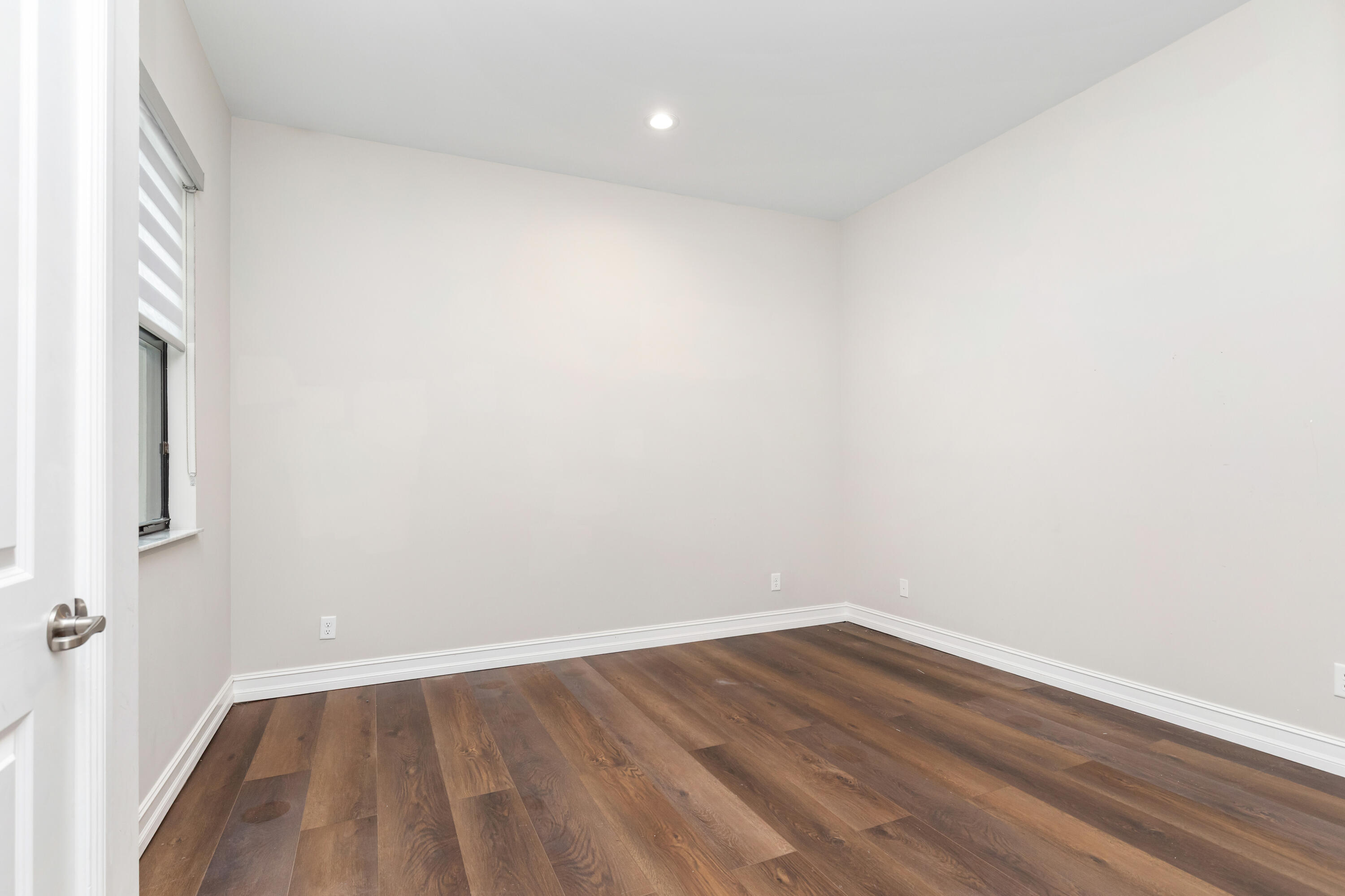9203 Meridian Drive E