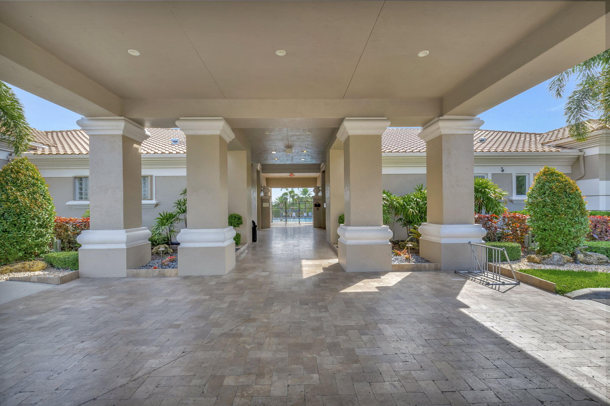 21262 Falls Ridge Way