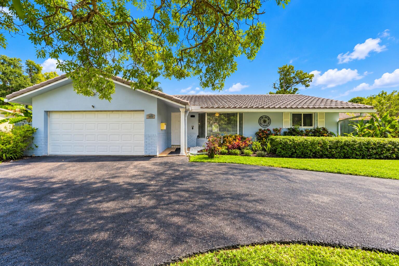 3801 NW 104TH Avenue