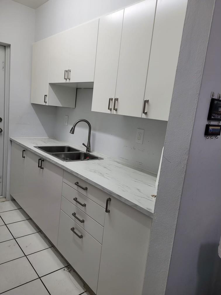 7424 Byron Avenue 6B, Miami Beach Unit: 6B