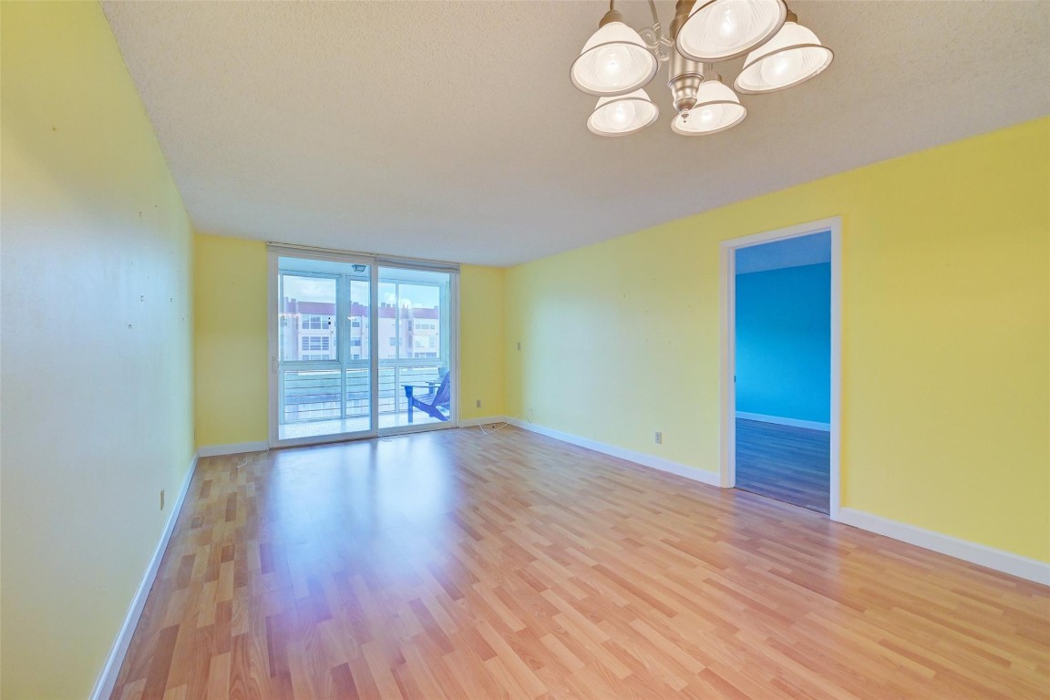 9340 Sunrise Lakes Blvd Unit: 208