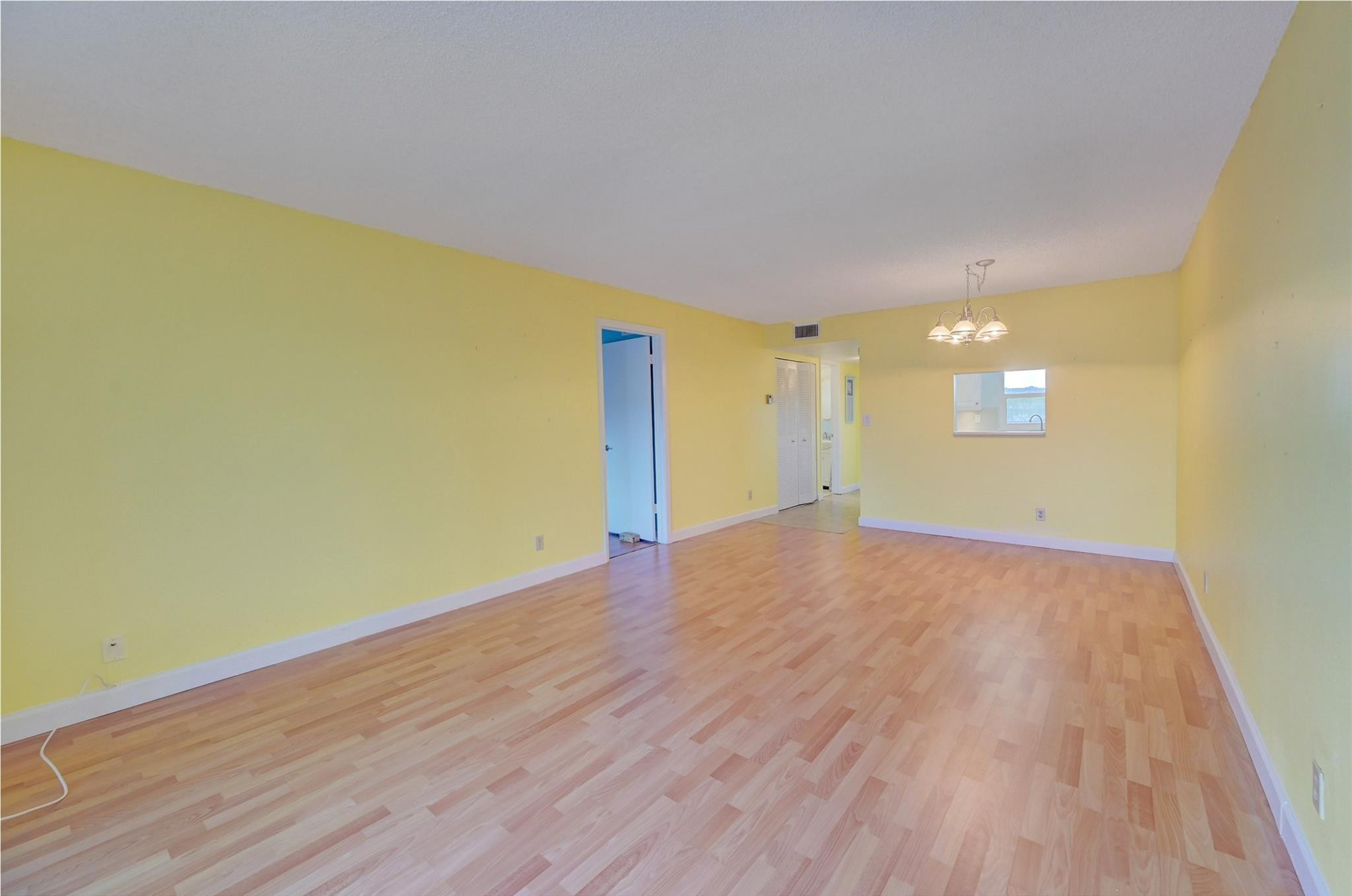 9340 Sunrise Lakes Blvd Unit: 208