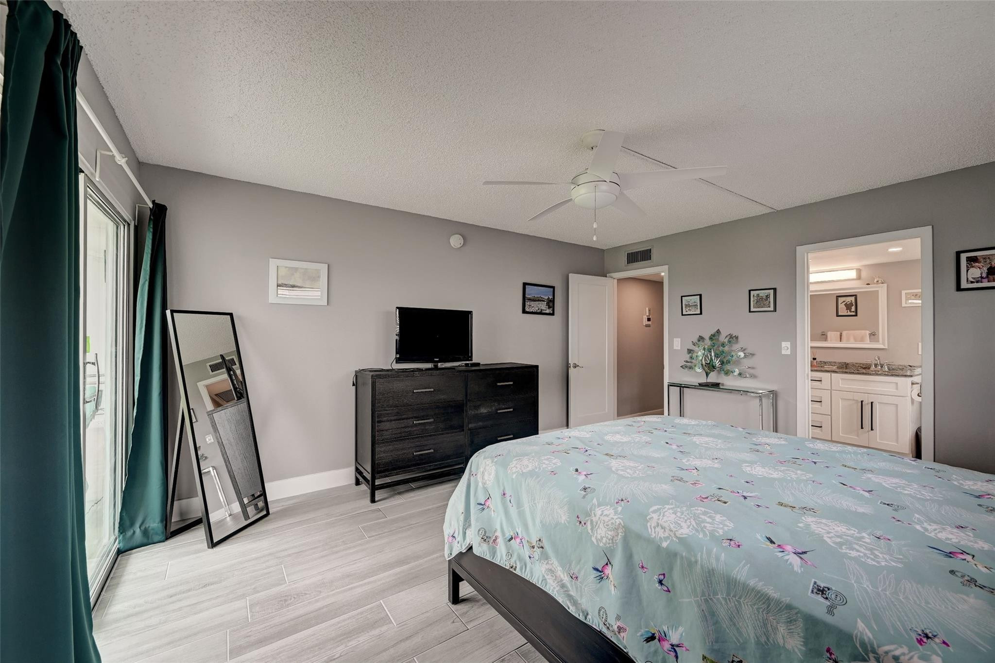 2801 Victoria Way Unit: A3