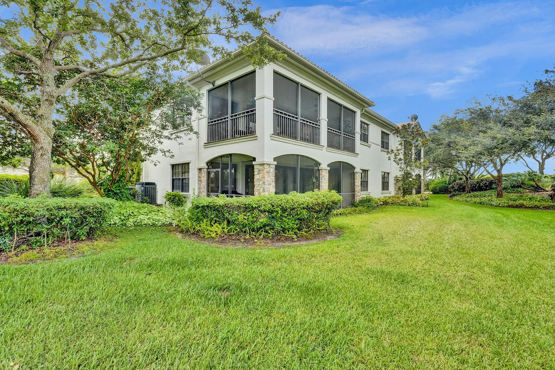 7667 Old Thyme Ct Unit: 7667