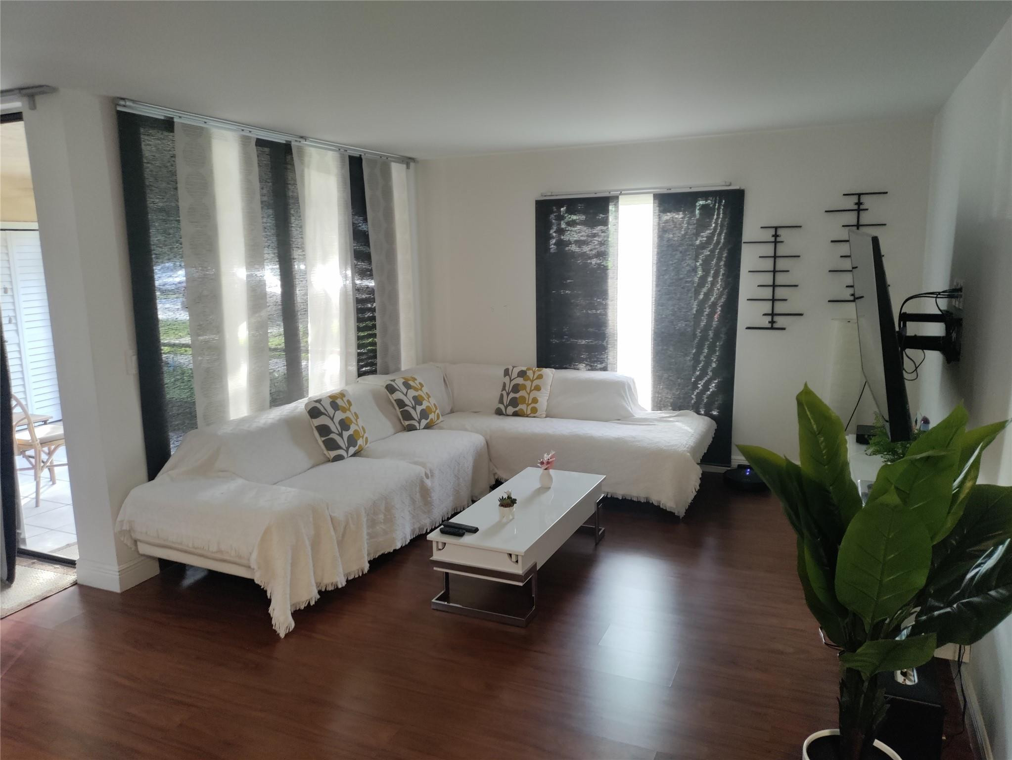 2852 S Carambola Circle 2852, Coconut Creek Unit: 2852