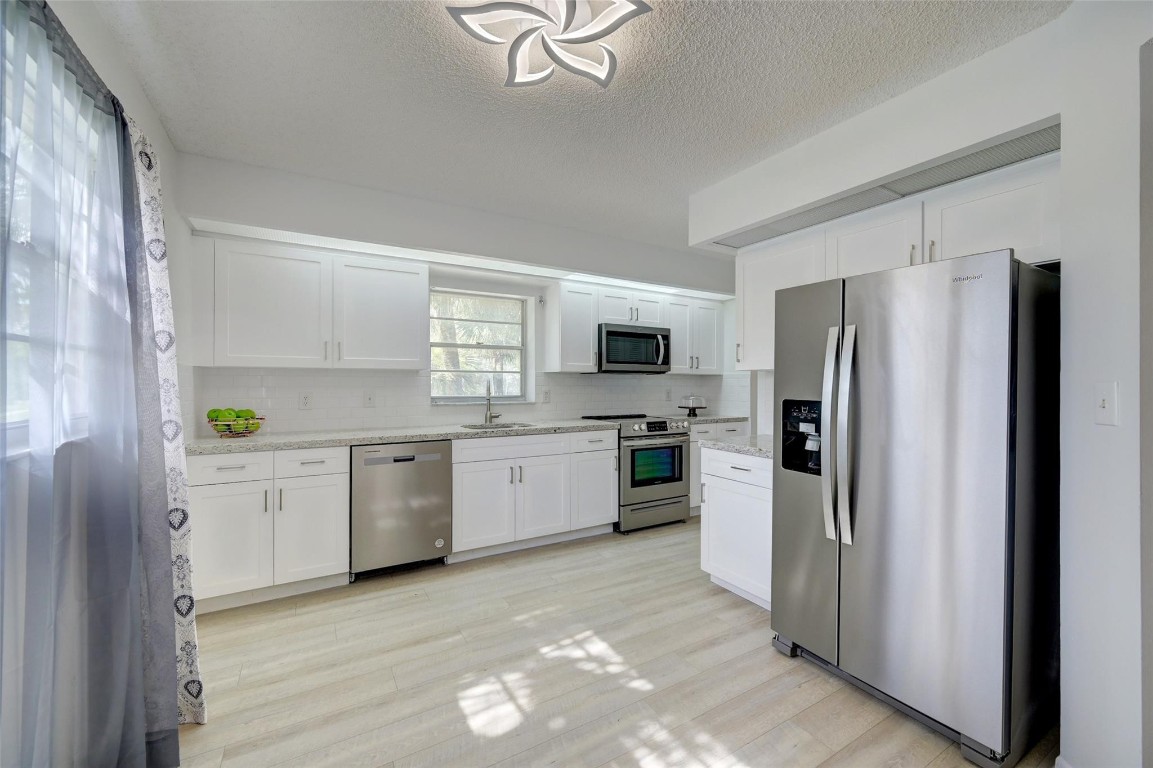 1601 Abaco Dr Unit: A2