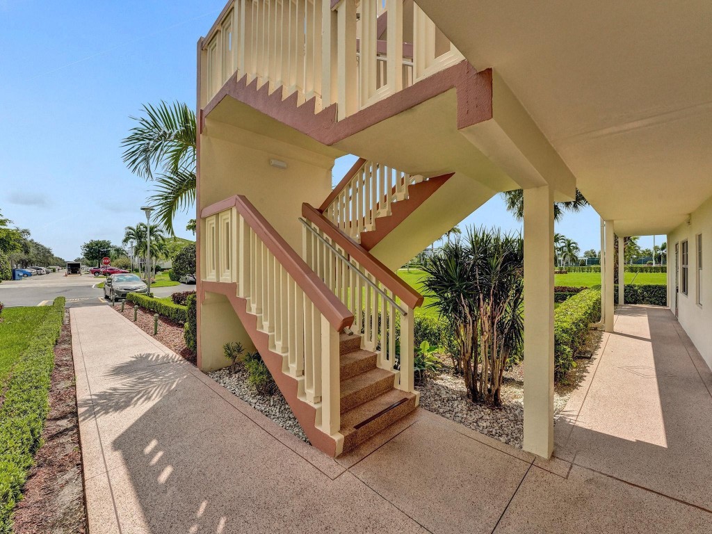 363 Preston I Unit: 363