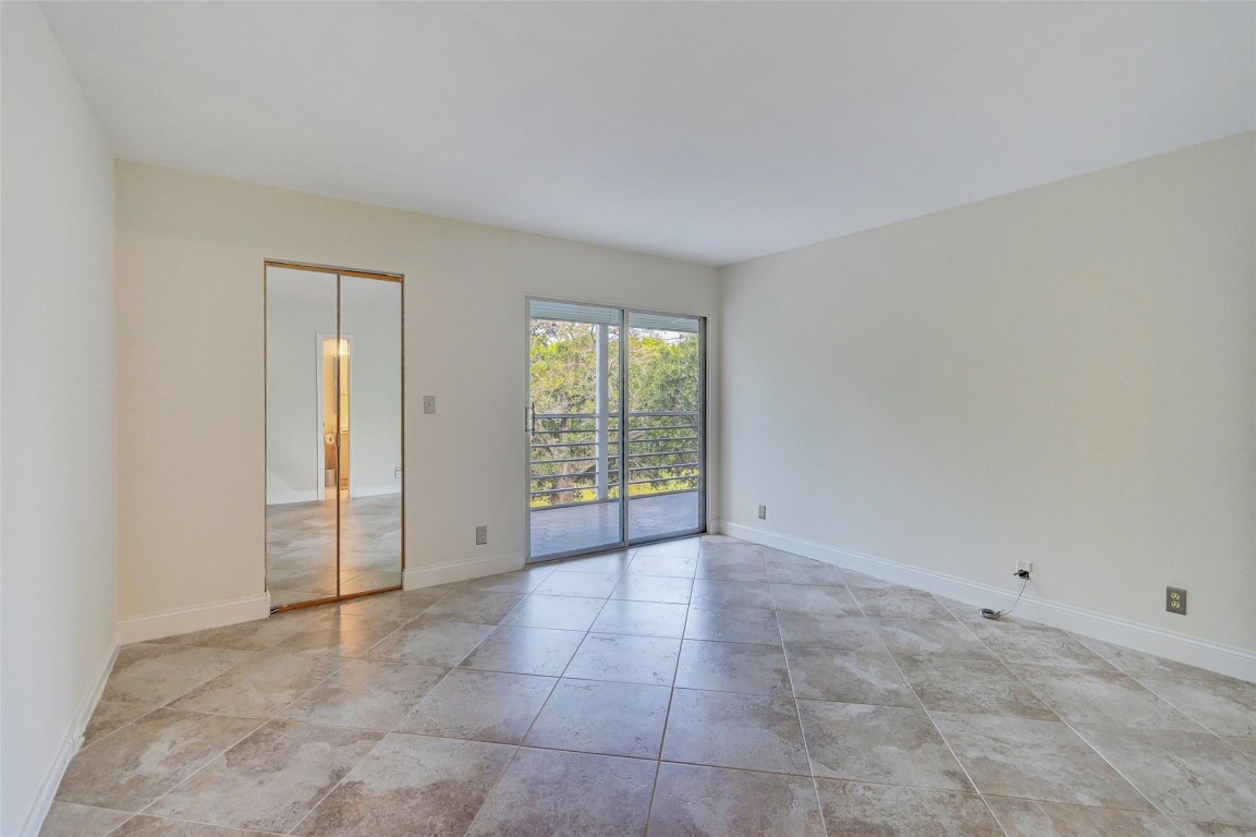 2502 Antigua Ter Unit: E3