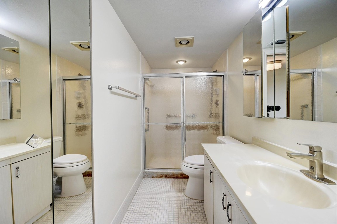 2502 Antigua Ter Unit: E3