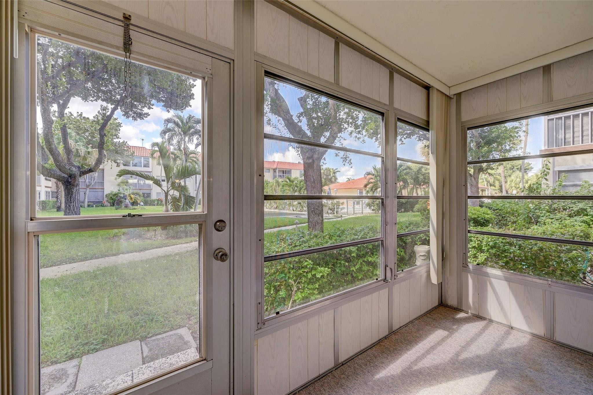 700 SE 6 Ave Unit: 105