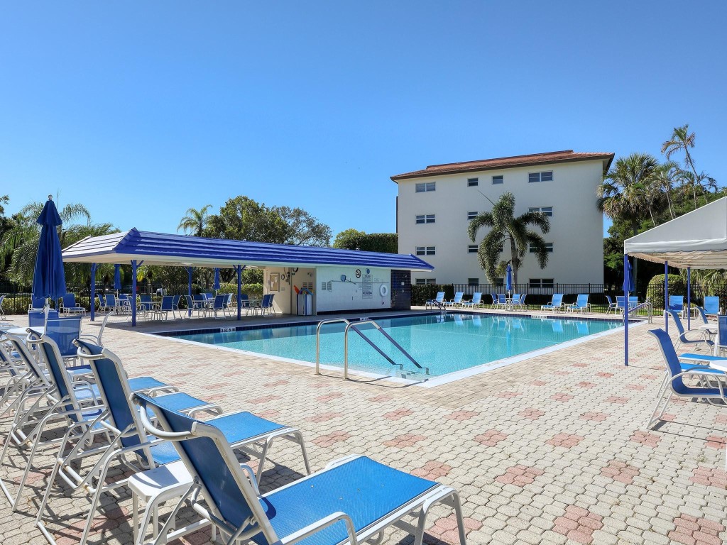 3203 Portofino Pt Unit: H2