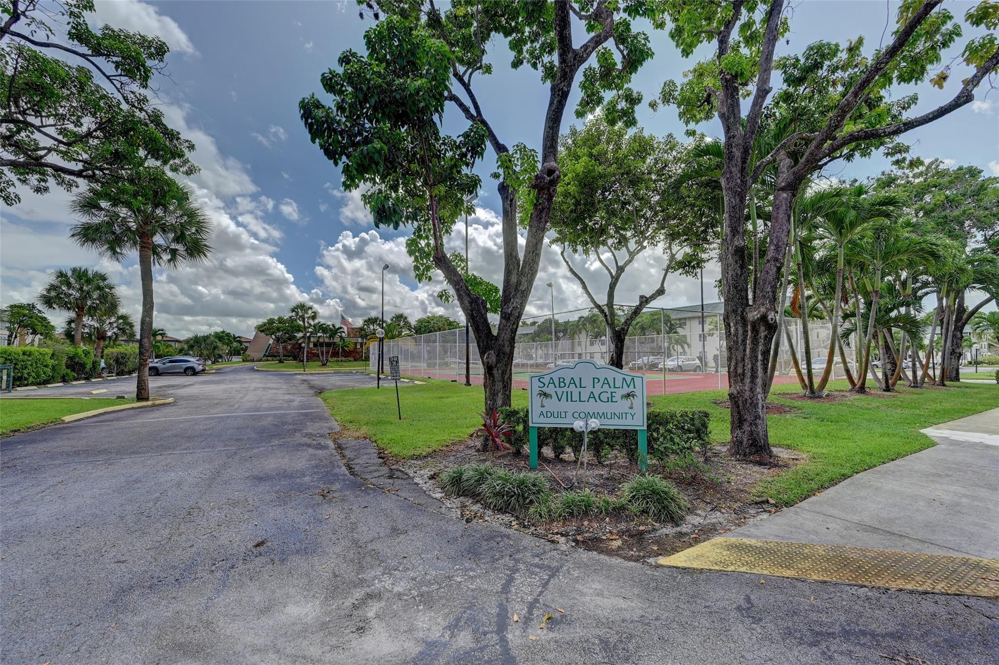 5180 E Sabal Palm Blvd Unit: 136