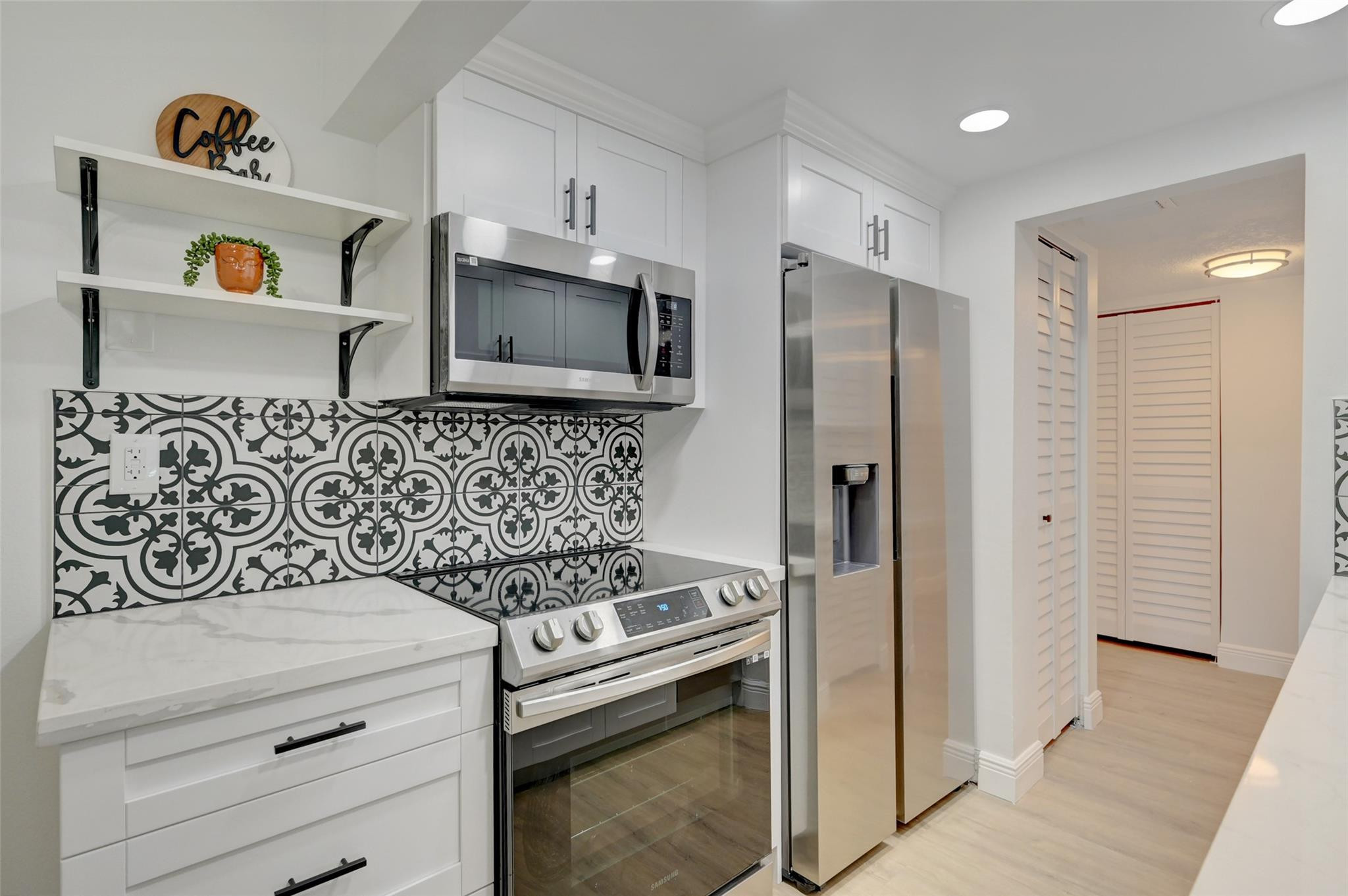5180 E Sabal Palm Blvd Unit: 136