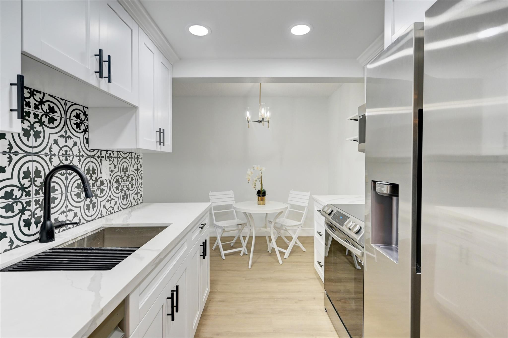 5180 E Sabal Palm Blvd Unit: 136