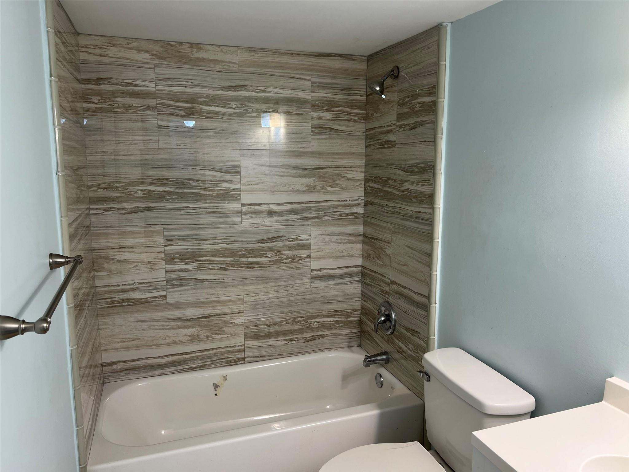 6195 Rock Island Road 106, Tamarac Unit: 106