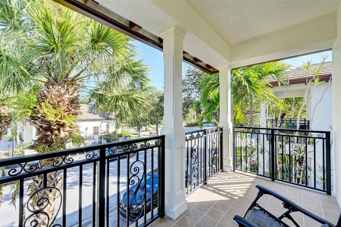 4680 Mimosa Pl Unit: 816