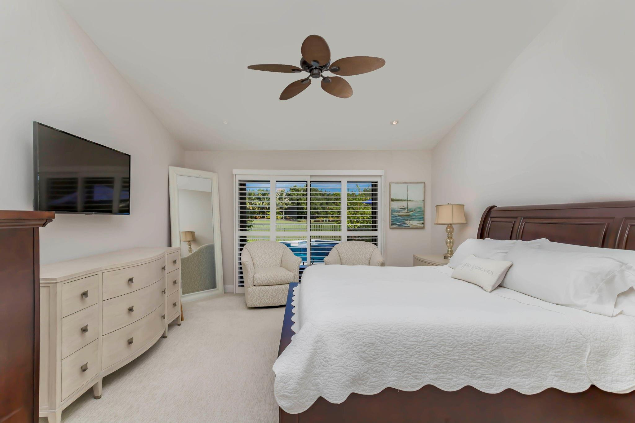 11248 Boca Woods Ln