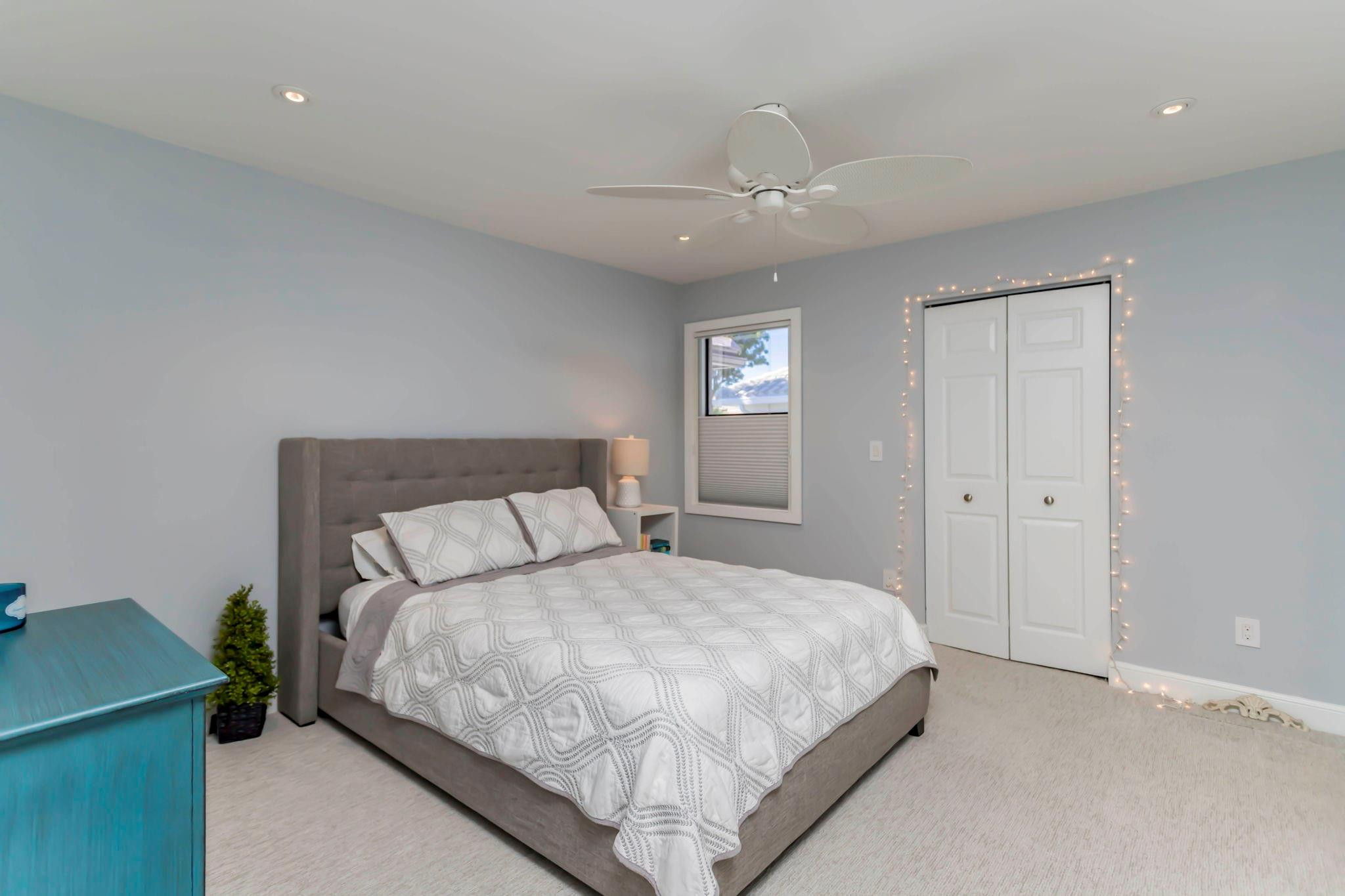 11248 Boca Woods Ln