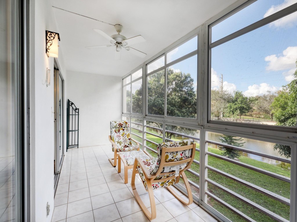 2502 ANTIGUA Unit: D2