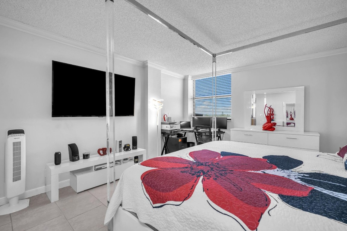 6463 La Costa Dr Unit: 604