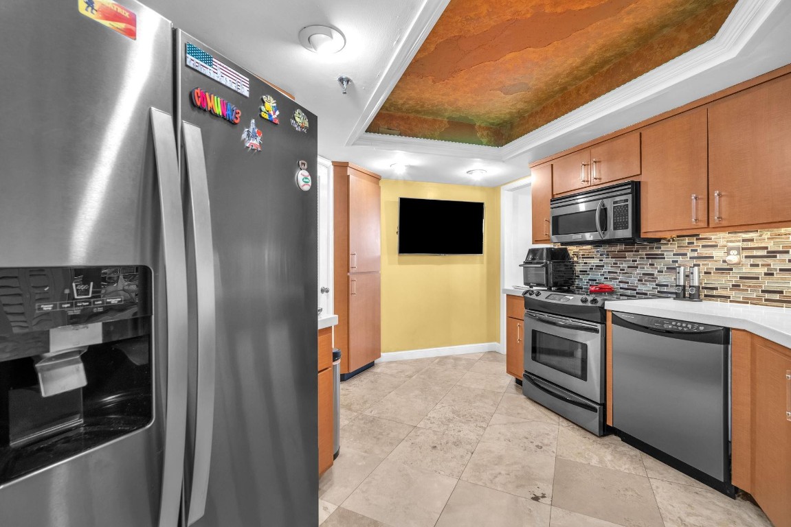 6463 La Costa Dr Unit: 604