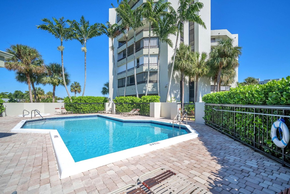 6463 La Costa Dr Unit: 604