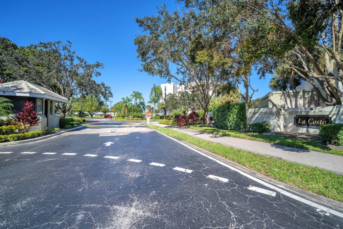 6463 La Costa Dr Unit: 604