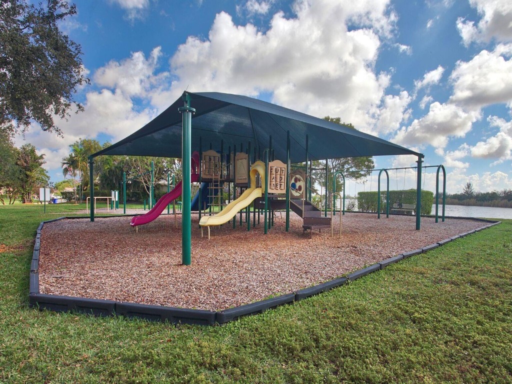 1189 SW 44th Avenue, Deerfield Beach