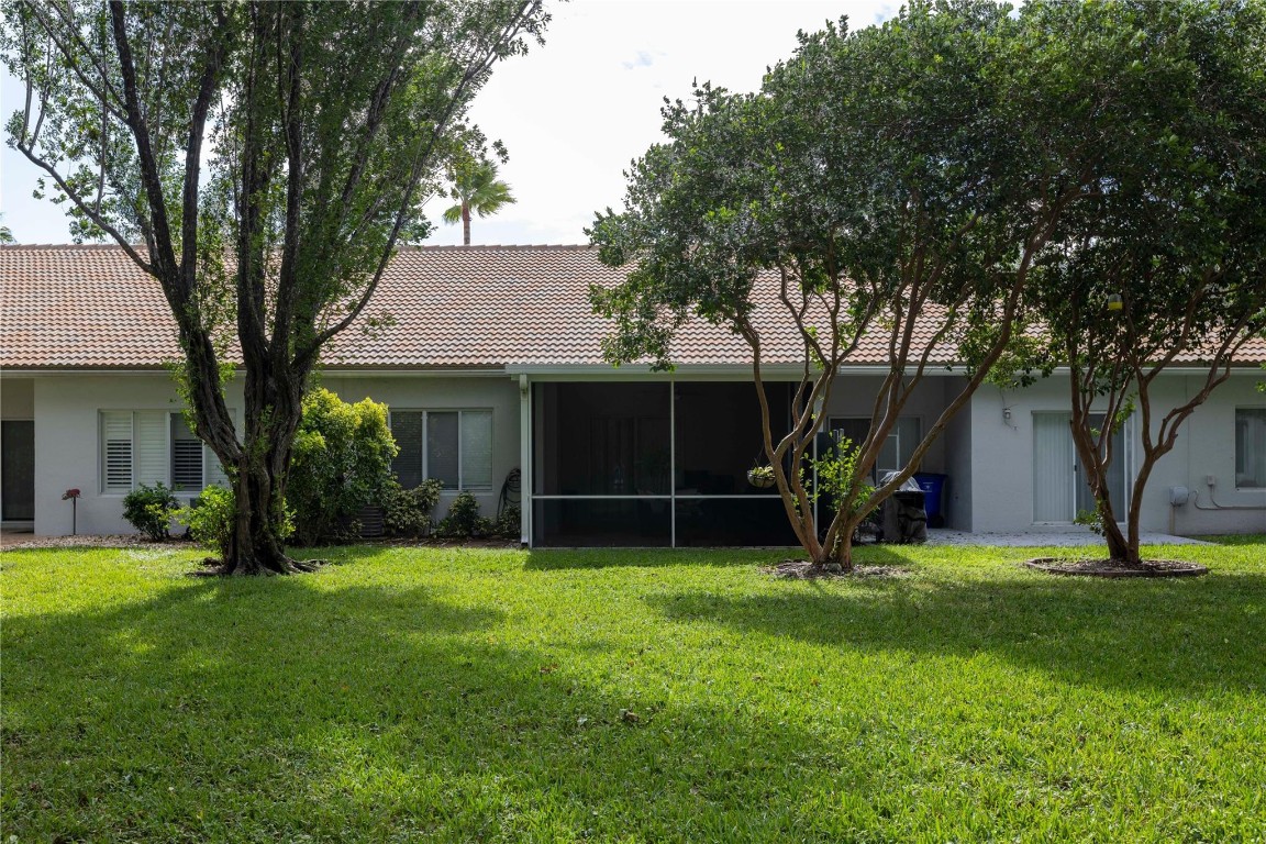 4741 SW 12th Place, Deerfield Beach