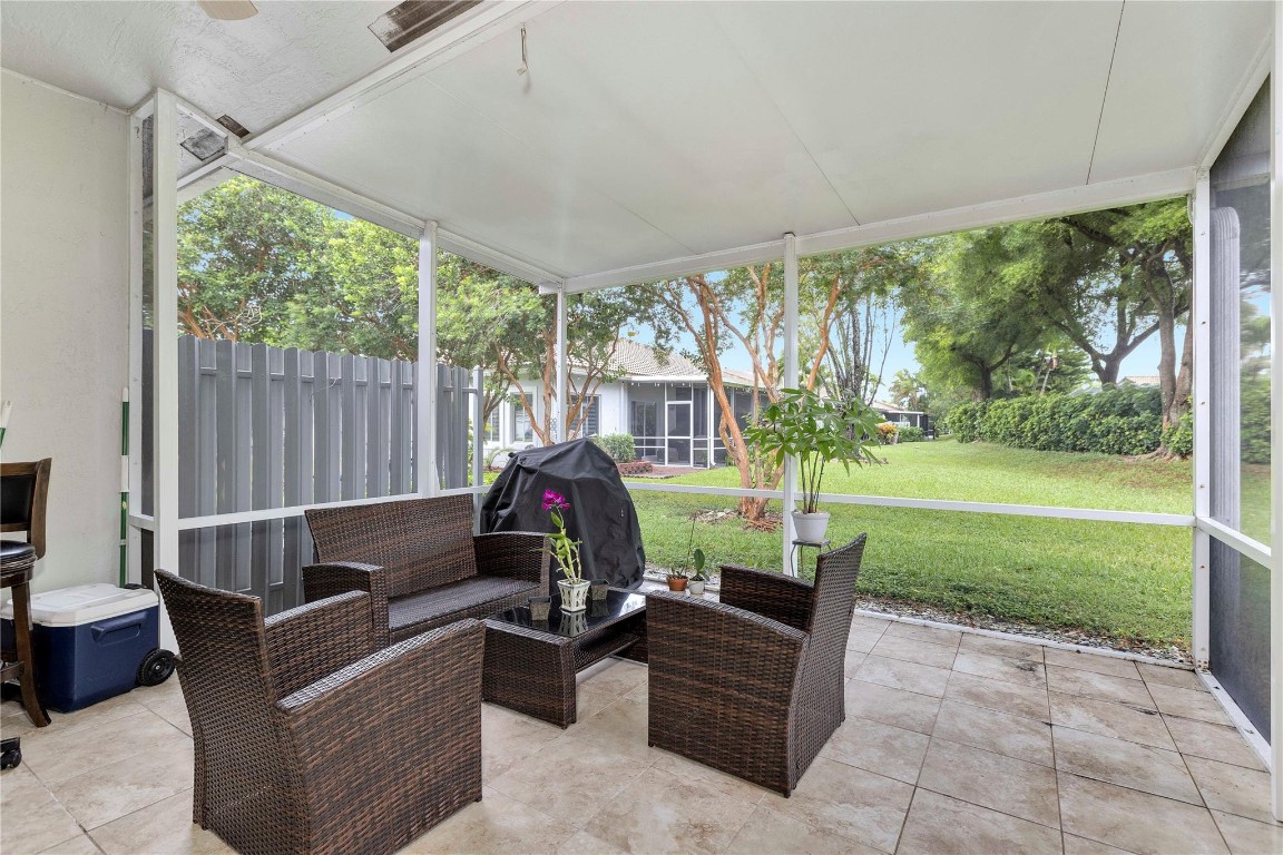 4741 SW 12th Place, Deerfield Beach