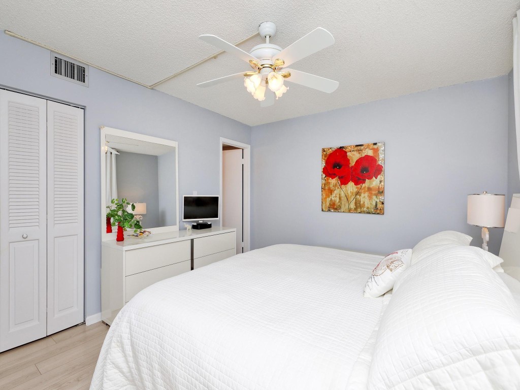 3401 BIMINI LN Unit: F2