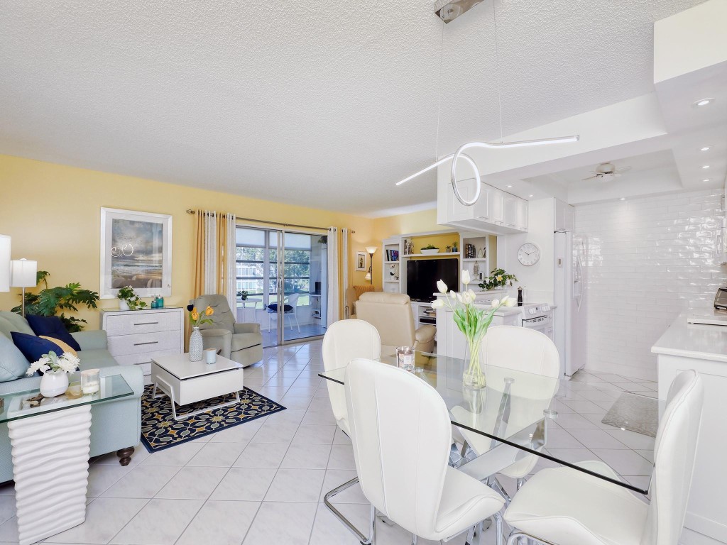 3401 BIMINI LN Unit: F2