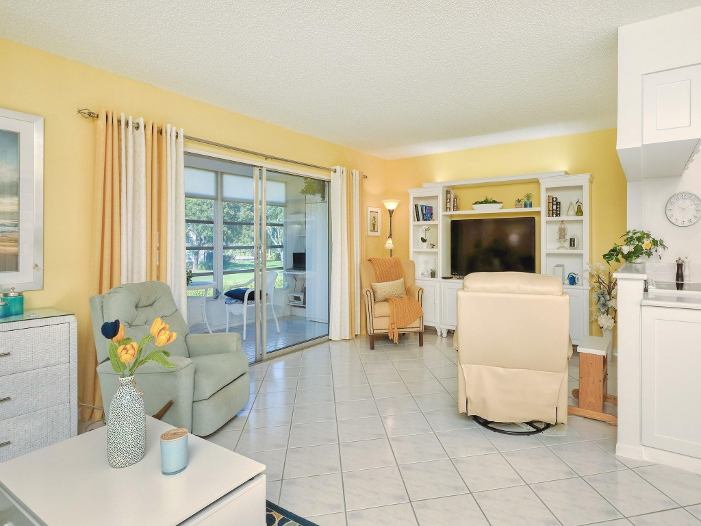 3401 BIMINI LN Unit: F2