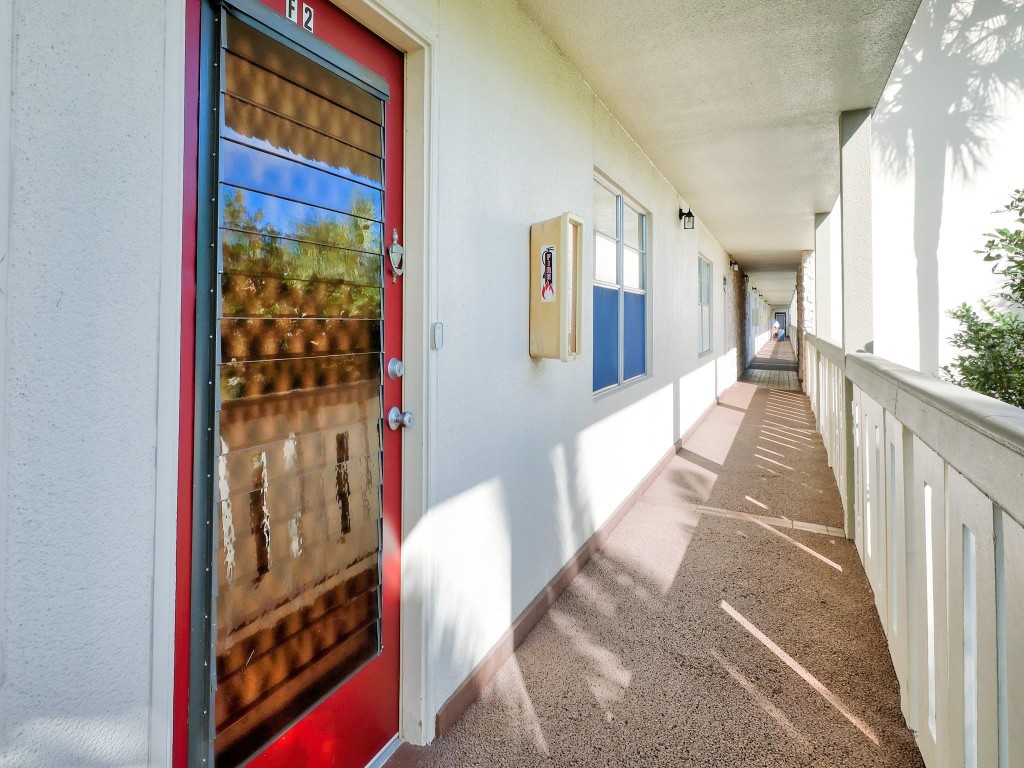 3401 BIMINI LN Unit: F2