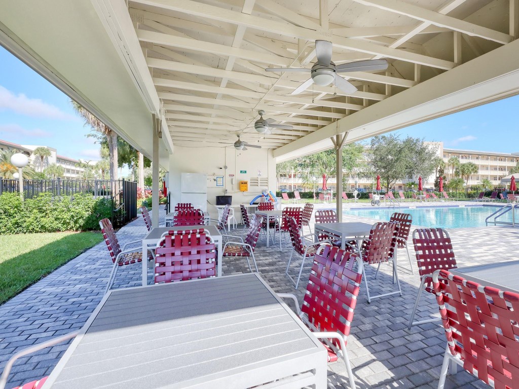 3401 BIMINI LN Unit: F2