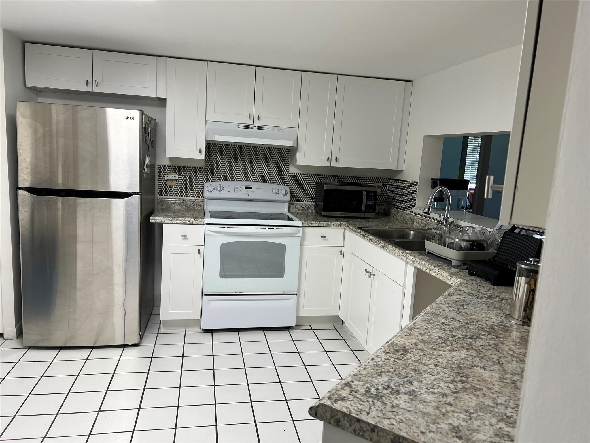 9901 Westview Dr Unit: 327