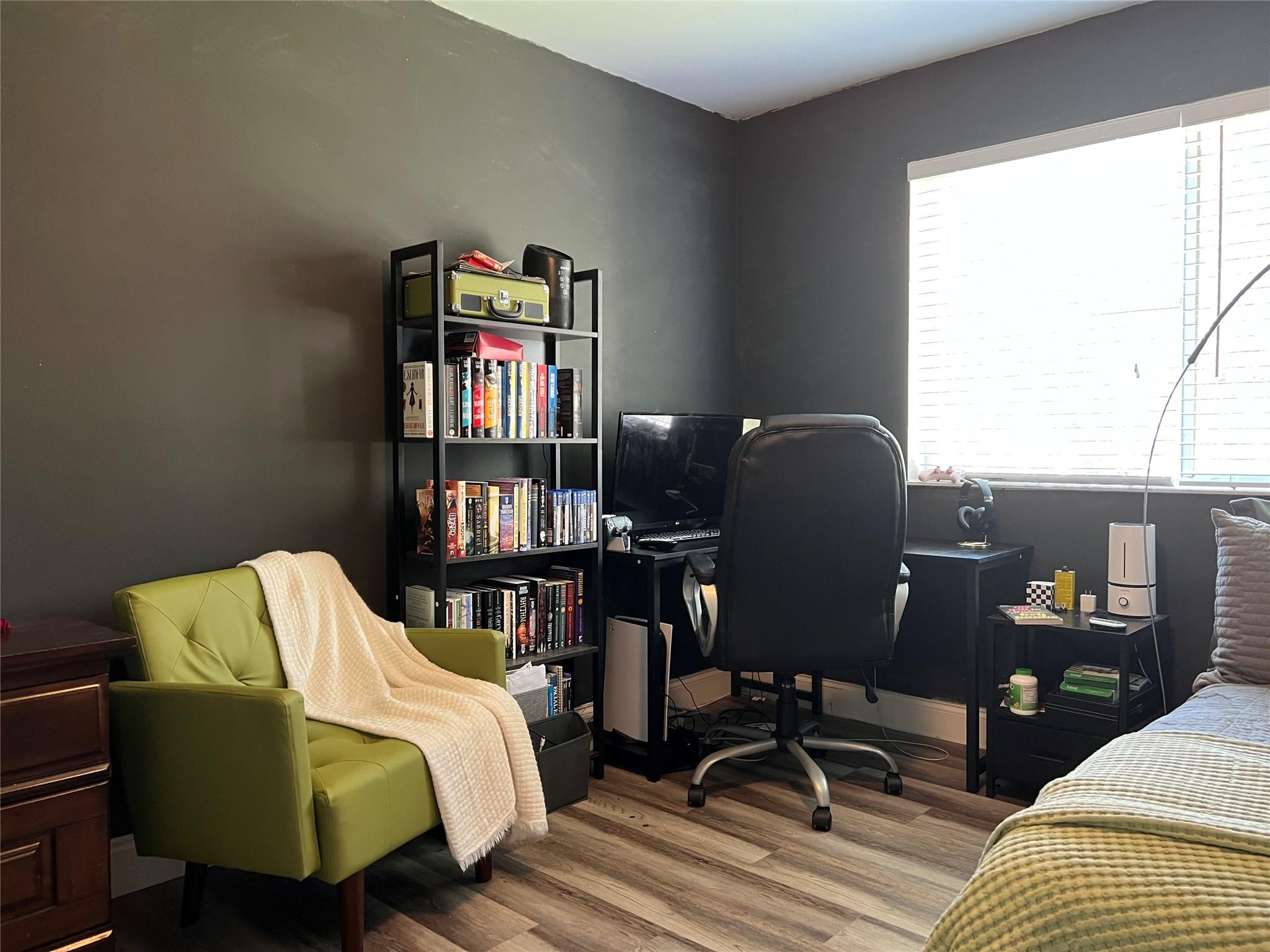 9901 Westview Dr Unit: 327