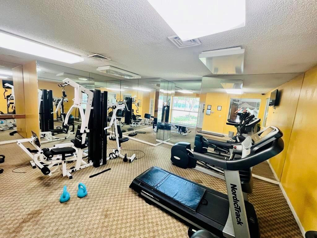 9901 Westview Dr Unit: 327