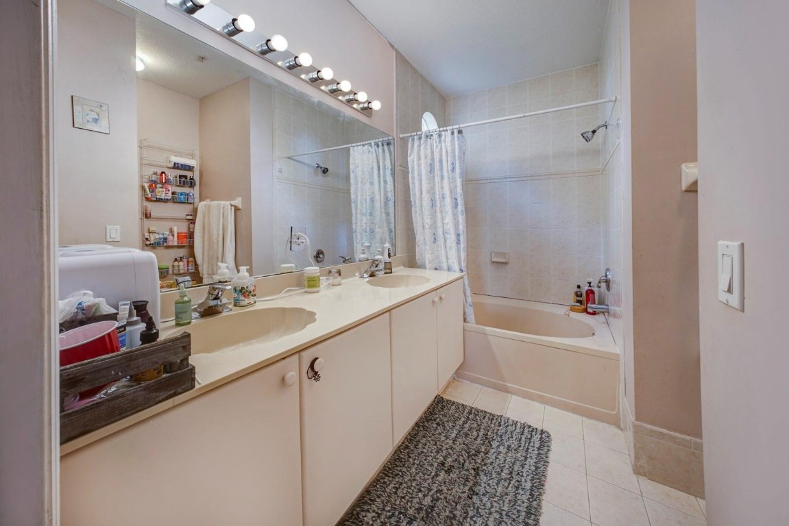 4361 SW 160th Ave Unit: 100